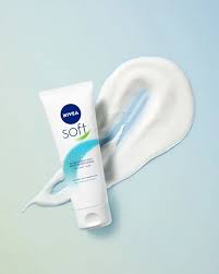 آبرسانی قوی و جذب بسیار سریعمناسب انواع پوست، حتی پوست حساسفاقد پارابن و غیر کومدون‌زارایحه ملایم و با طراوتقابل استفاده برای صورت، دست و بدناطلاعات تکمیلی محصولحجم: ۷۵ میلساخت آلمان تست شده توسط متخصص پوست